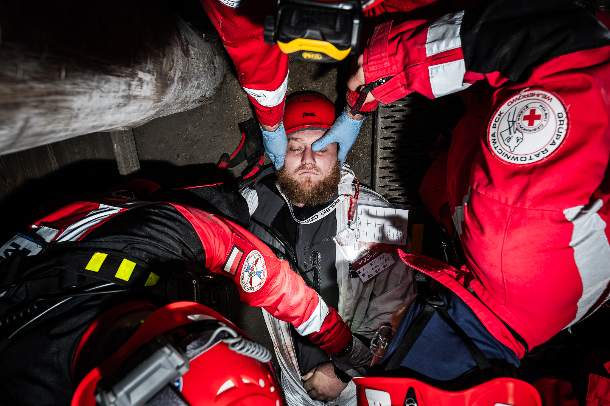 Gdy liczy się każda sekunda – ratownicze manewry w podziemiach