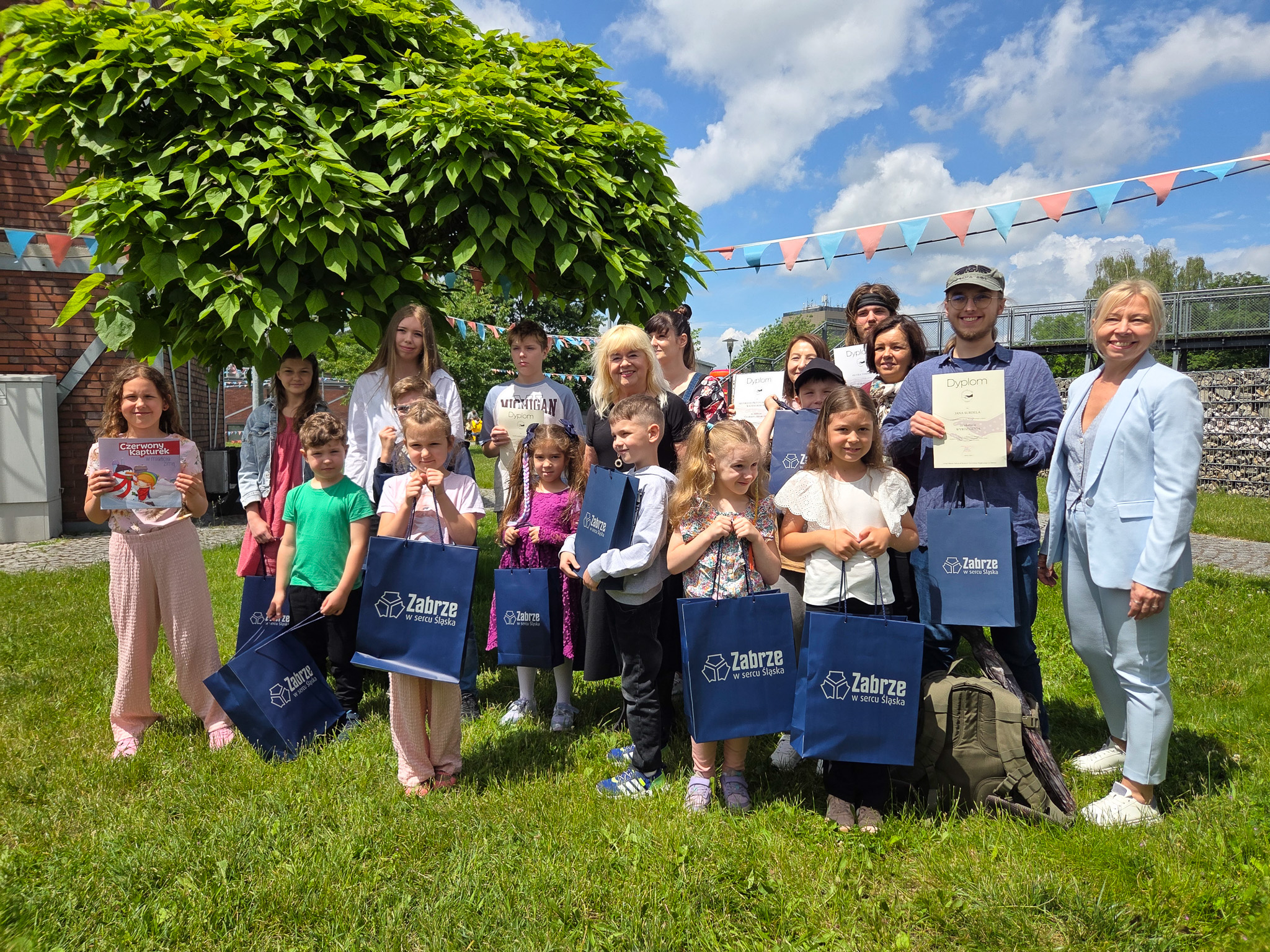 Laureaci konkursów XXXIII Tygodnia Ziemi nagrodzeni